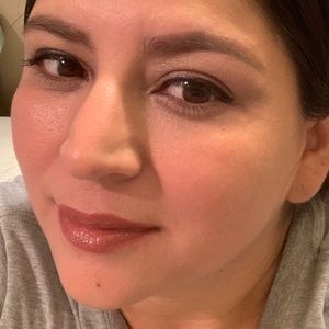 Meet your Posher, Valarie